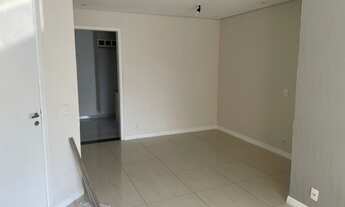 Imagem 4: 3 dormitórios, 1 suítes, 2 banheiro, 1 vaga na garagem, 85M² de Área Construída