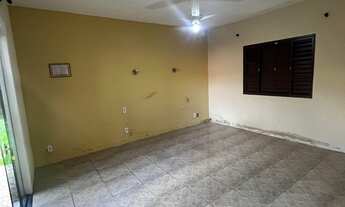 Imagem 7: Casa à Venda Localizado no Bairro Santa Cruz com Área construída de 214m²