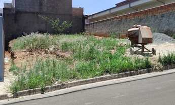 Imagem: Terreno á venda localizado no bairro Vila