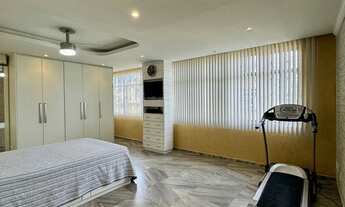 Imagem: Casa Triplex de Alto Padrão em Condomínio