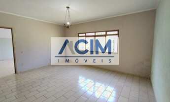 Imagem 3: Casa a venda no Centro, Jaguariúna-SP 2 Quartos, 2 Banheiros, 2 Vagas 160m² Imperdível!