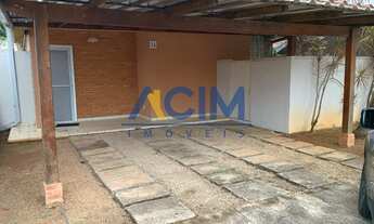 Imagem 1: Casa à venda em Jaguariúna-SP, bairro Vargeão! Com 3 quartos, 1 suíte, 2 salas, 1 banheiro