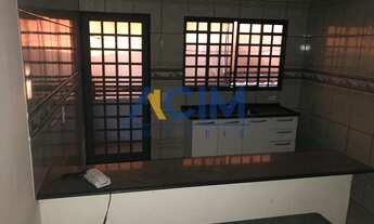 Imagem 3: Casa à Venda em Nova Jaguariúna-SP com 2 Quartos, 1 Suíte e 2 Vagas de Garagem