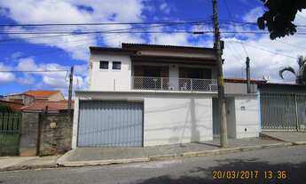 Imagem: 4 dormitórios, 2 suíte, 2 banheiro, 6