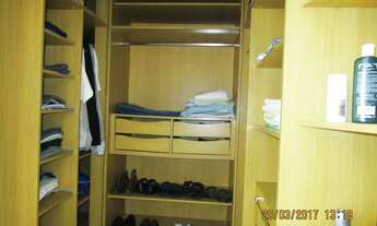 Imagem 3: 4 dormitórios, 2 suíte, 2 banheiro, 6 vagas na garagem, 250M² de Área Total