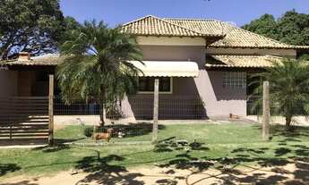 Imagem 2: 3 dormitórios na Rua Lilas