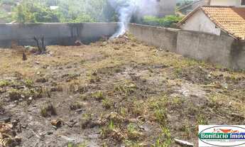 Imagem: 900M² de Área Total na Rua João Alves