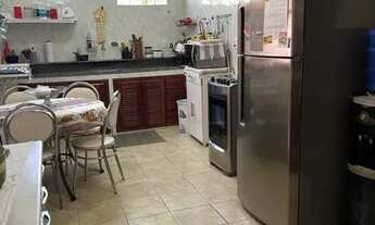 Imagem 4: 4 dormitórios, 4 suíte, 5 banheiro, 3 vagas na garagem