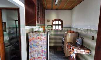 Imagem 7: 5 dormitórios na Rua Mário Castanho