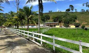 Imagem: 8 dormitórios, 3 suíte, 6 banheiro