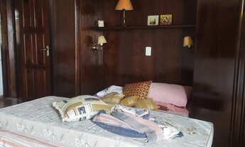 Imagem 7: 4 dormitórios na Rua Albertino Almeida Vasconcelos