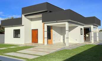 Imagem: 3 dormitórios na Rua Praia Da Caculagem