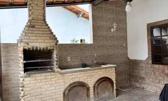 Imagem 2: 3 dormitórios na Rua Das Jaqueiras