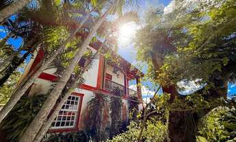 Imagem 3: 5 dormitórios na Rua Alfredo Pachá