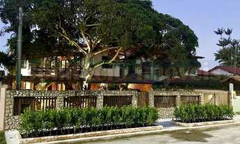 Imagem 2: 6 dormitórios na Rua Das Pitangas