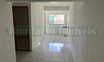 Imagem 7: 2 dormitórios na Rua Professor Valdir Francisco Lima