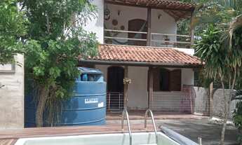 Imagem 4: 4 dormitórios, 2 banheiro, 2 vagas na garagem