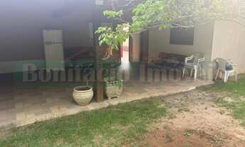 Imagem 6: 4 dormitórios na Rua Beatriz Campos