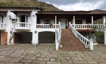 Imagem 2: 6 dormitórios na Rodovia Ary Schiavo