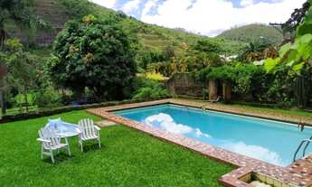 Imagem 2: 6 dormitórios na Estrada União E Indústria