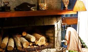 Imagem 2: 5 dormitórios, 2 banheiro