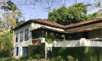 Imagem 2: 4 dormitórios, 1 suítes, 2 banheiro