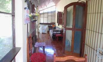 Imagem 5: 2 dormitórios, 1 banheiros, 3 vagas na garagem, 75M² de Área Construída, 450M² de Área Tot