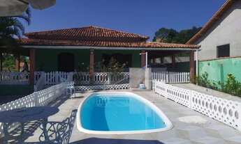 Imagem: 4 dormitórios na Estrada Da água Branca