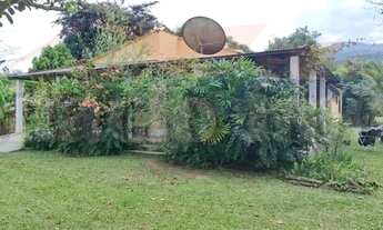 Imagem: 4 dormitórios na Rua Alfredo Couto Pinheiro