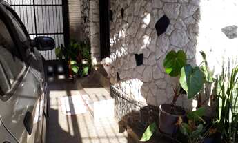 Imagem 3: 3 dormitórios, 3 banheiro, 3 vagas na garagem, 23M² de Área Construída