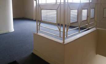 Imagem 5: 6 dormitórios, 1 suítes, 4 banheiro, 2 vagas na garagem, 220M² de Área Construída