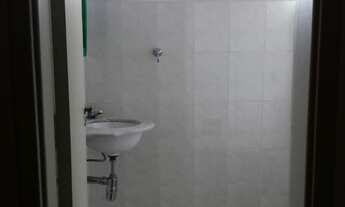 Imagem 6: 3 dormitórios, 1 suítes, 2 banheiro, 1 vaga na garagem, 165M² de Área Construída