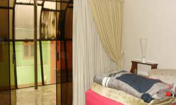 Imagem 7: 4 dormitórios, 3 suíte, 1 banheiros, 4 vagas na garagem