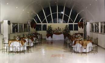 Imagem 5: 50 vagas na garagem