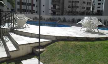 Imagem 2: 3 dormitórios, 3 suíte, 2 banheiro, 4 vagas na garagem, 176M² de Área Construída