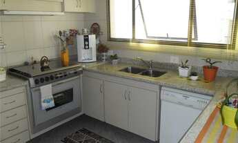 Imagem 7: 3 dormitórios, 3 suíte, 2 banheiro, 4 vagas na garagem, 176M² de Área Construída