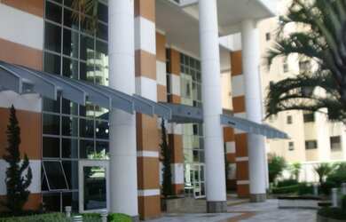 Imagem 4: 3 dormitórios, 3 suíte, 2 banheiro, 4 vagas na garagem, 224M² de Área Construída