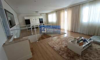 Imagem: Luxuosa casa em condomínio à venda em