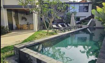 Imagem 6: 5 dormitórios, 3 suíte, 530M² de Área Construída