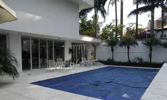 Imagem 5: Venda de Imóvel de Luxo em São Paulo-SP: Casa com 8 Quartos, 6 Suítes e 5 Vagas na Fazenda