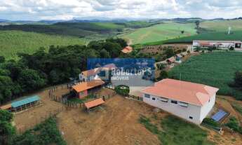 Imagem: Fazenda Comercial à Venda em Minduri-MG