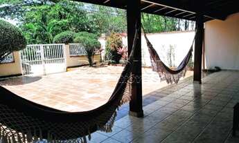 Imagem 2: Ampla casa assobradada a 400 metros da orla