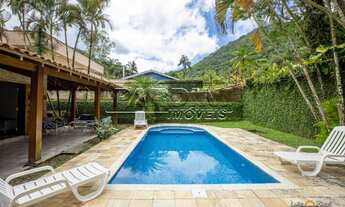 Imagem 4: Casa em condomínio, amplo jardim com piscina, na Praia da Lagoinha em Ubatuba!