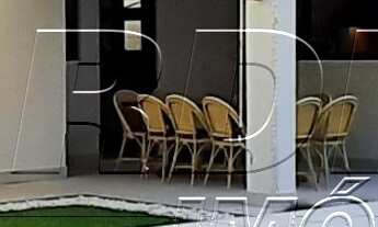 Imagem: Casa de temporada a 60 metros do mar, com