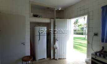 Imagem 7: Ótima localização casa perto do mar, com uma excelente área, entre as praias da Sununga e