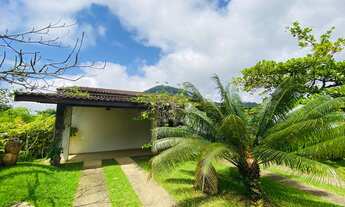 Imagem 3: Ampla casa com piscina em condomínio fechado em Ubatuba!