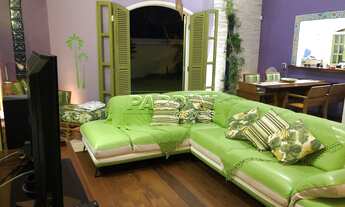 Imagem 2: Linda casa com 3 dormitórios, espaço gourmet e piscina na praia do Lázaro em Ubatuba!