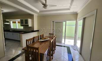 Imagem 7: Agradável sobrado com 5 dormitórios e área gourmet na praia do Itaguá em Ubatuba!