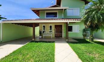 Imagem: Agradável sobrado com 5 dormitórios e