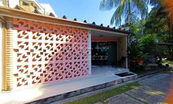 Imagem: Linda casa térrea em condomínio, local